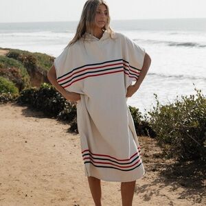 SANDCLOUD Cream Turkish Organic Cotton Hooded Beach Coverup Poncho OS